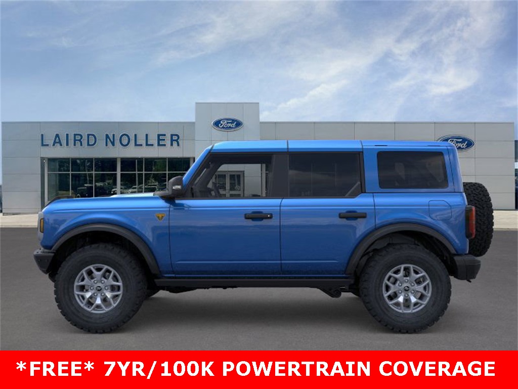 2025 Ford Bronco Badlands photo 3