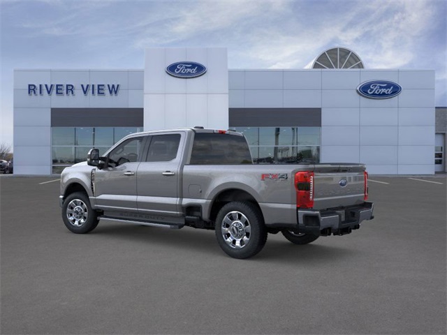 2025 Ford F-350 Lariat photo 4