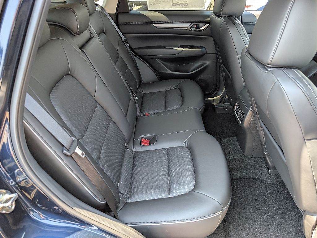 2025 Mazda CX-5 2.5 Select photo 15