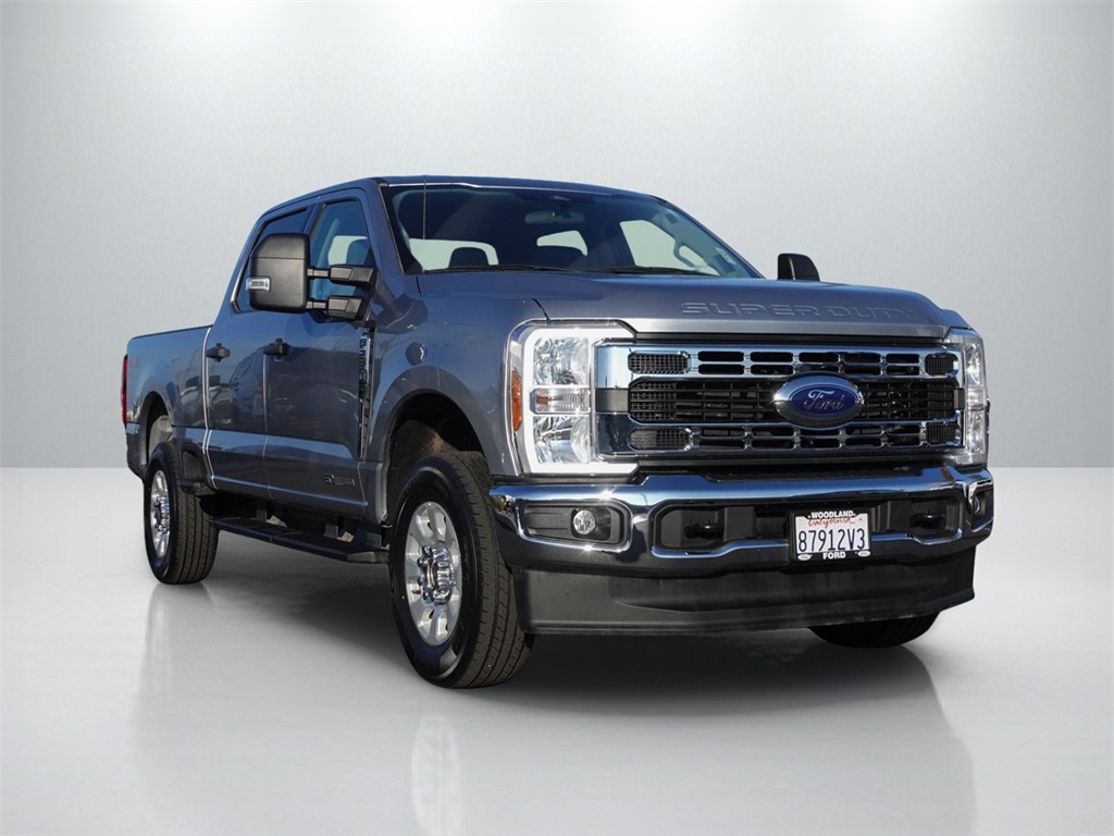 2024 Ford F-250 Super Duty XLT's photo