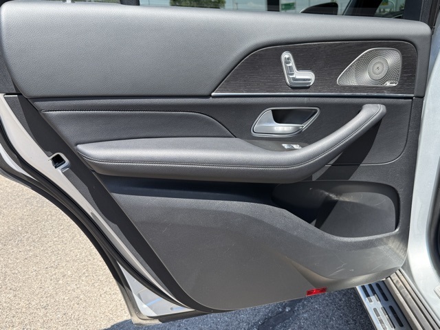 2021 Mercedes Benz GLS 450 4MATIC photo 24