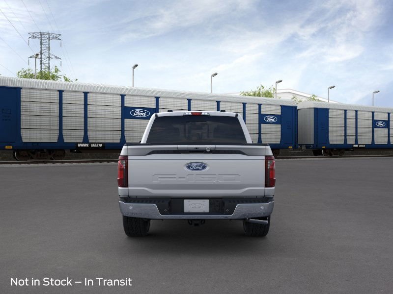 2025 Ford F-150 XLT photo 4