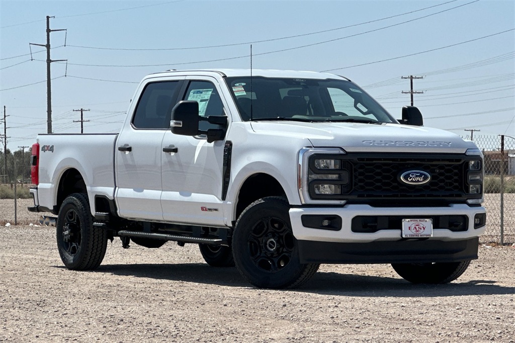 2025 Ford F-250 XL photo 2