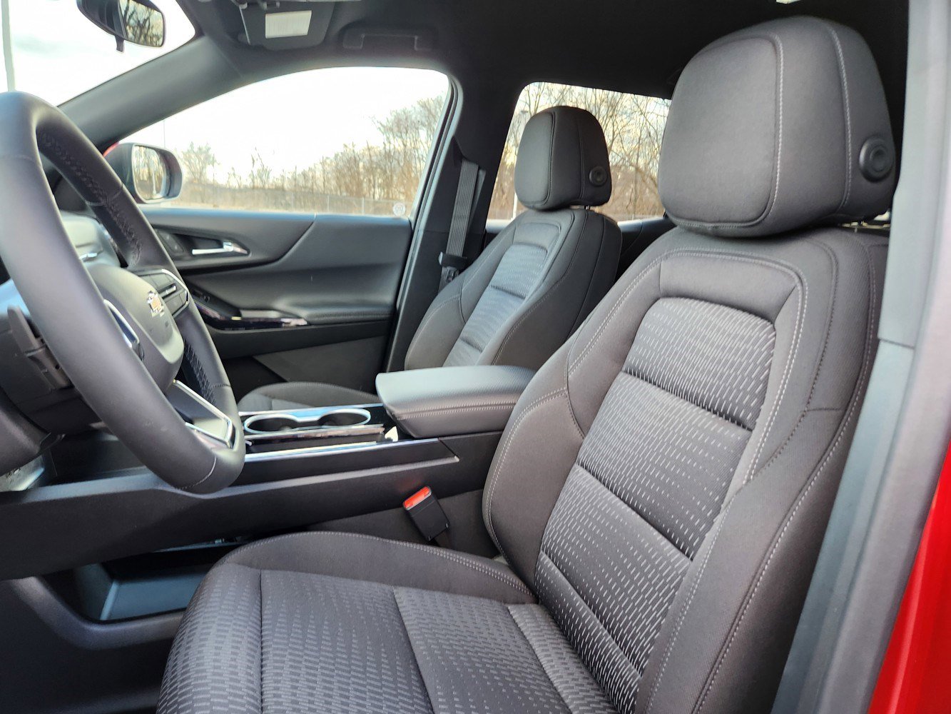 2025 Chevrolet Equinox LT photo 13
