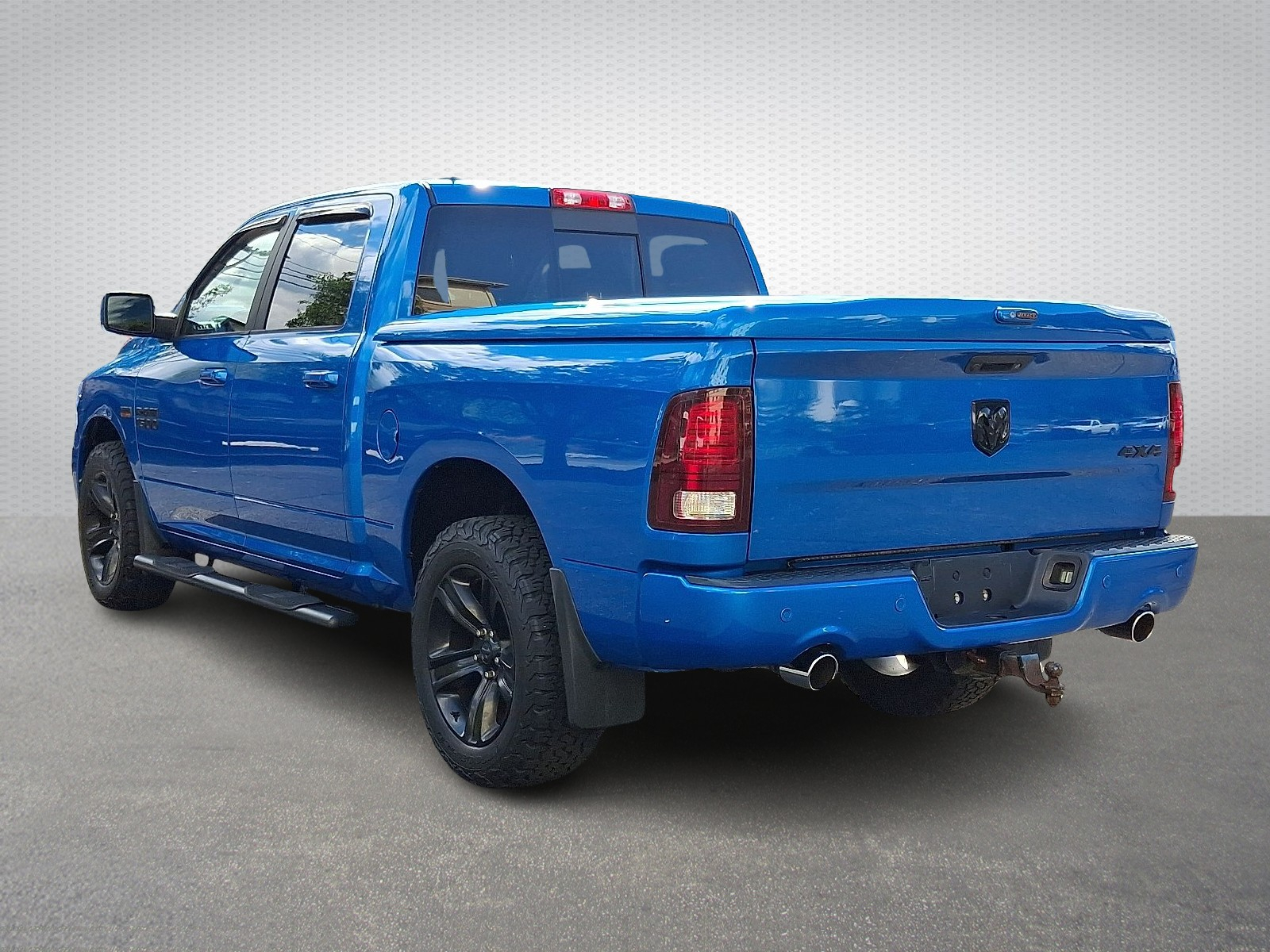 2018 Ram 1500 Sport photo 4
