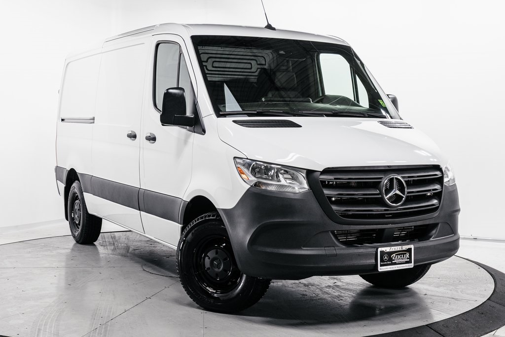 2023 Mercedes-Benz Sprinter Cargo Van Base's photo