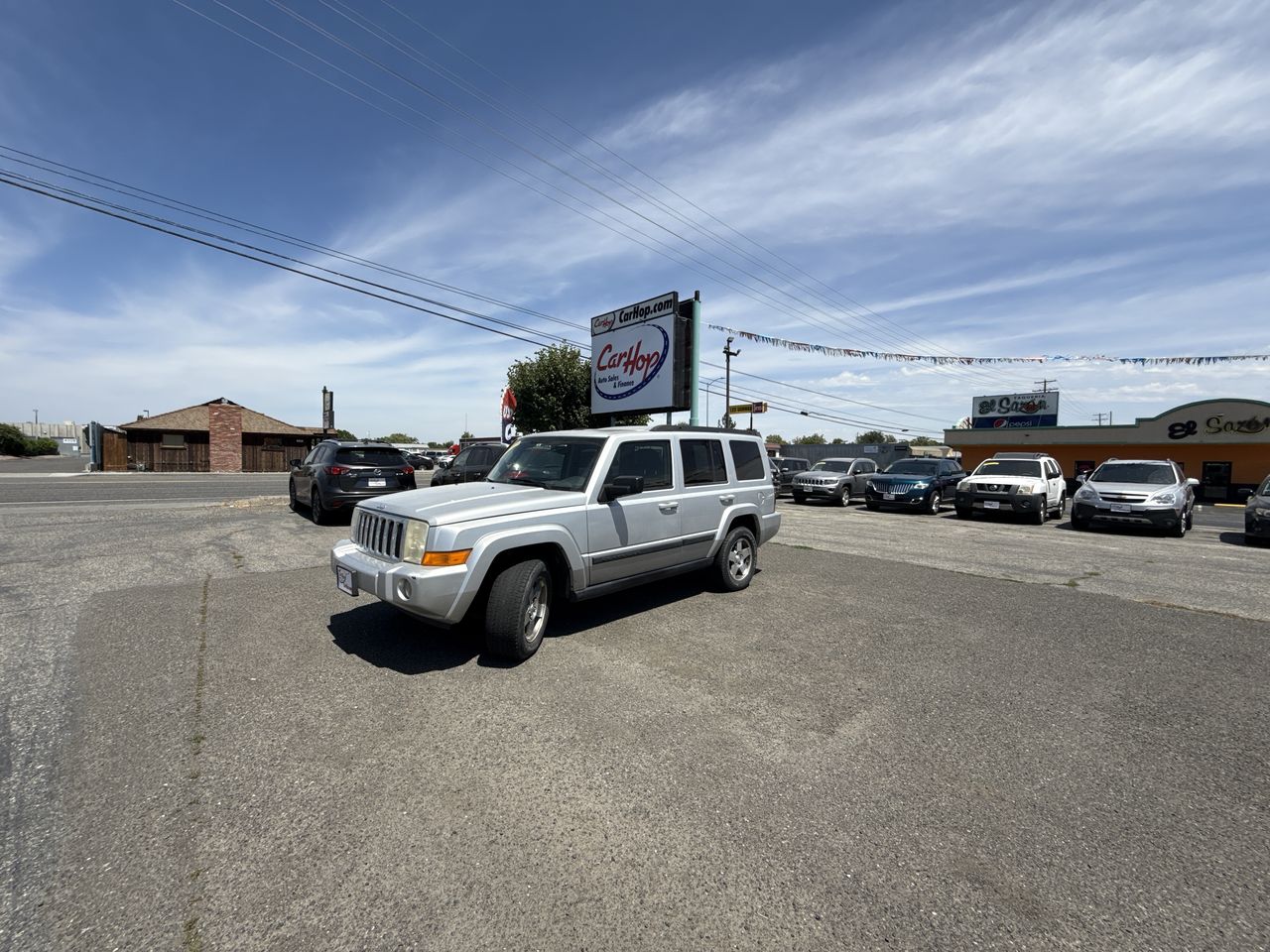 2009 Jeep Commander Sport
