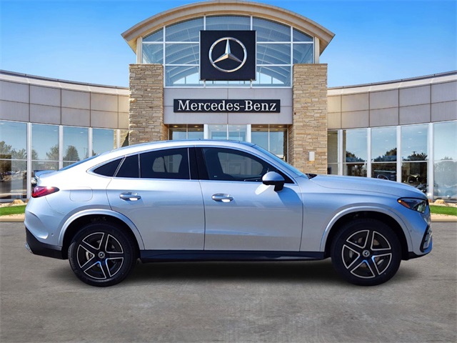 2026 Mercedes Benz GLC 300 Coupe 4MATIC photo 4