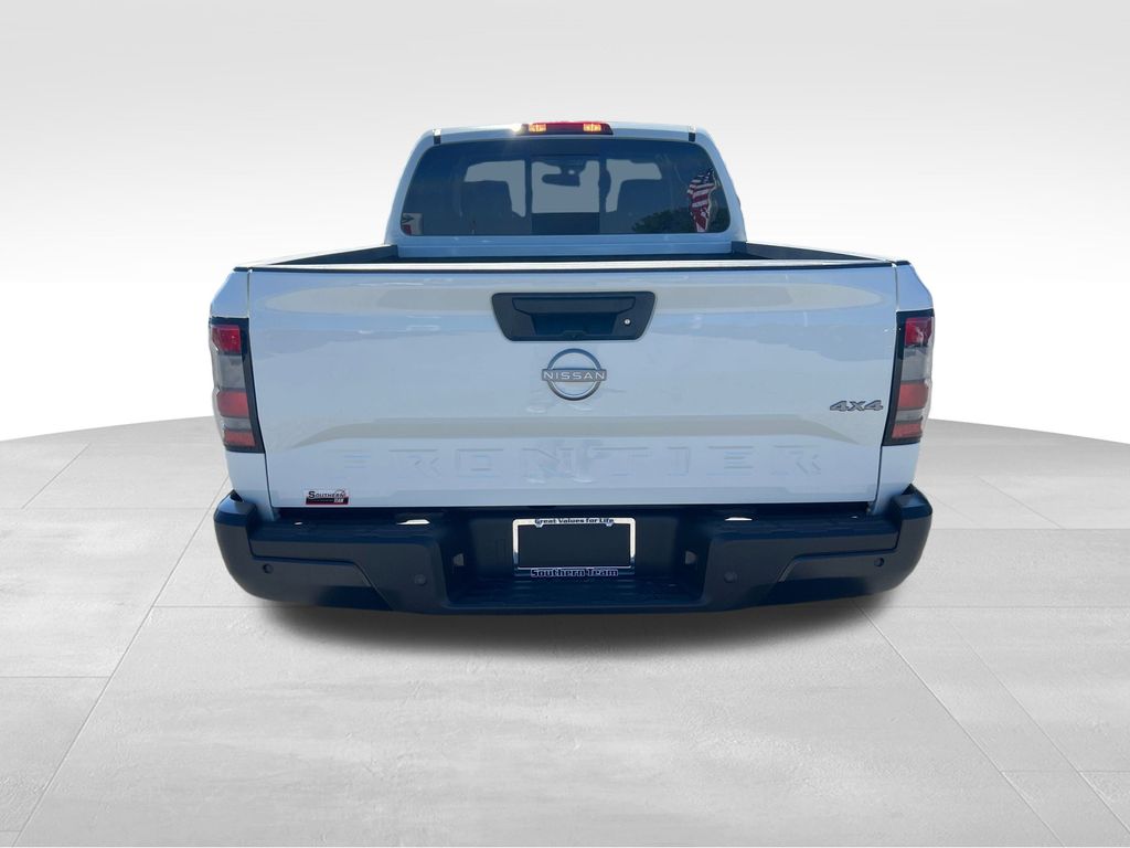 2026 Nissan Frontier S King Cab photo 4