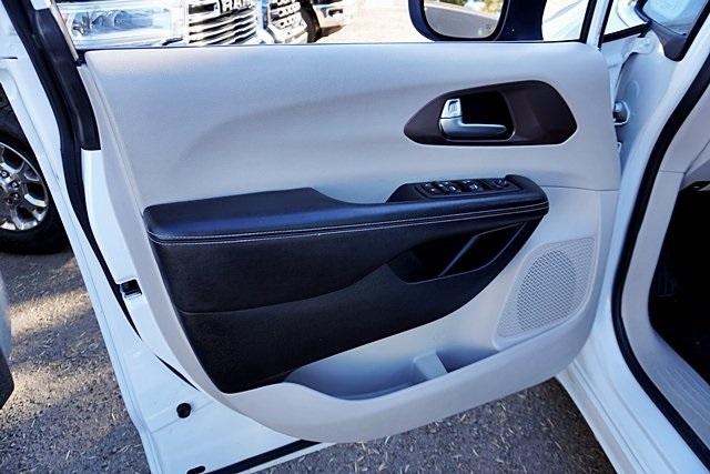 Certified Used 2022 White Chrysler LX image 21