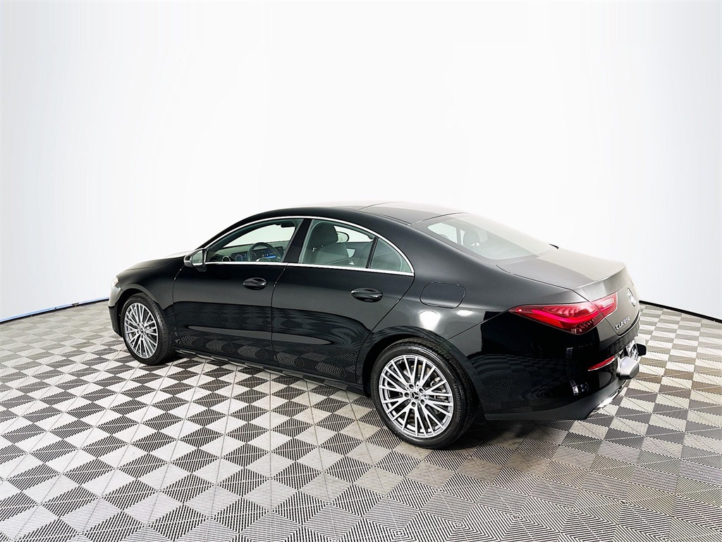 2025 Mercedes Benz CLA 250 4MATIC photo 3