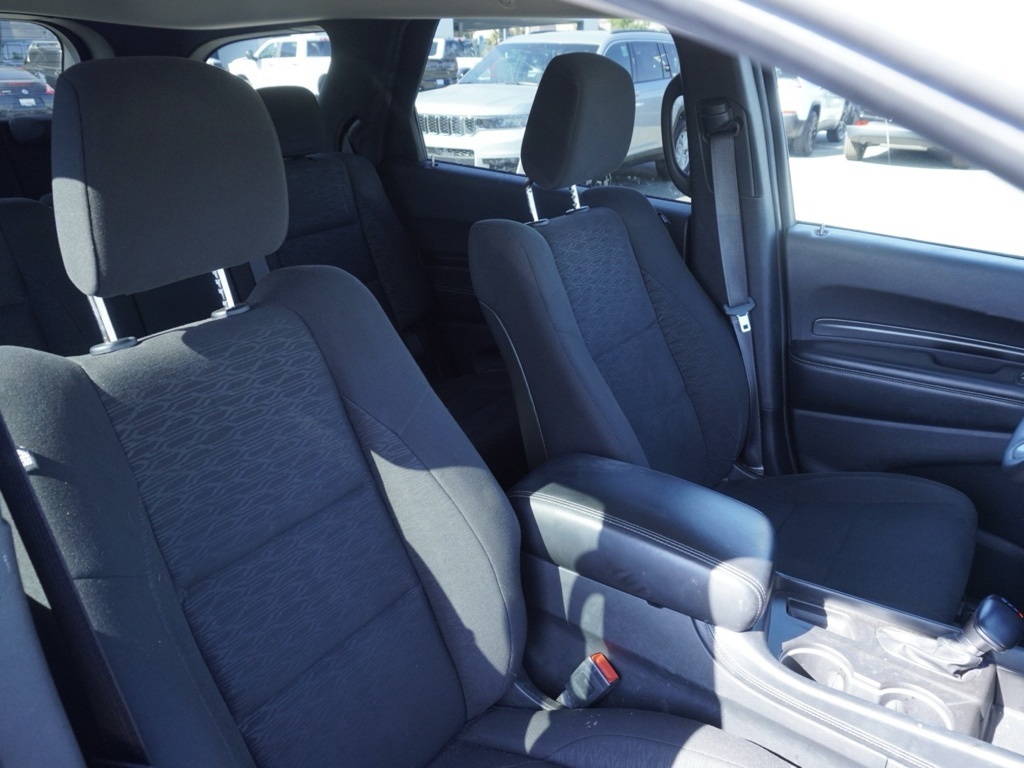 2022 Dodge Durango SXT photo 22