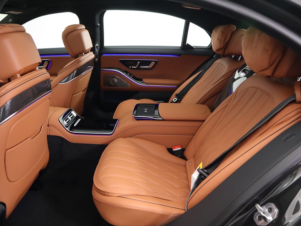 2026 Mercedes Benz S 63 e photo 22