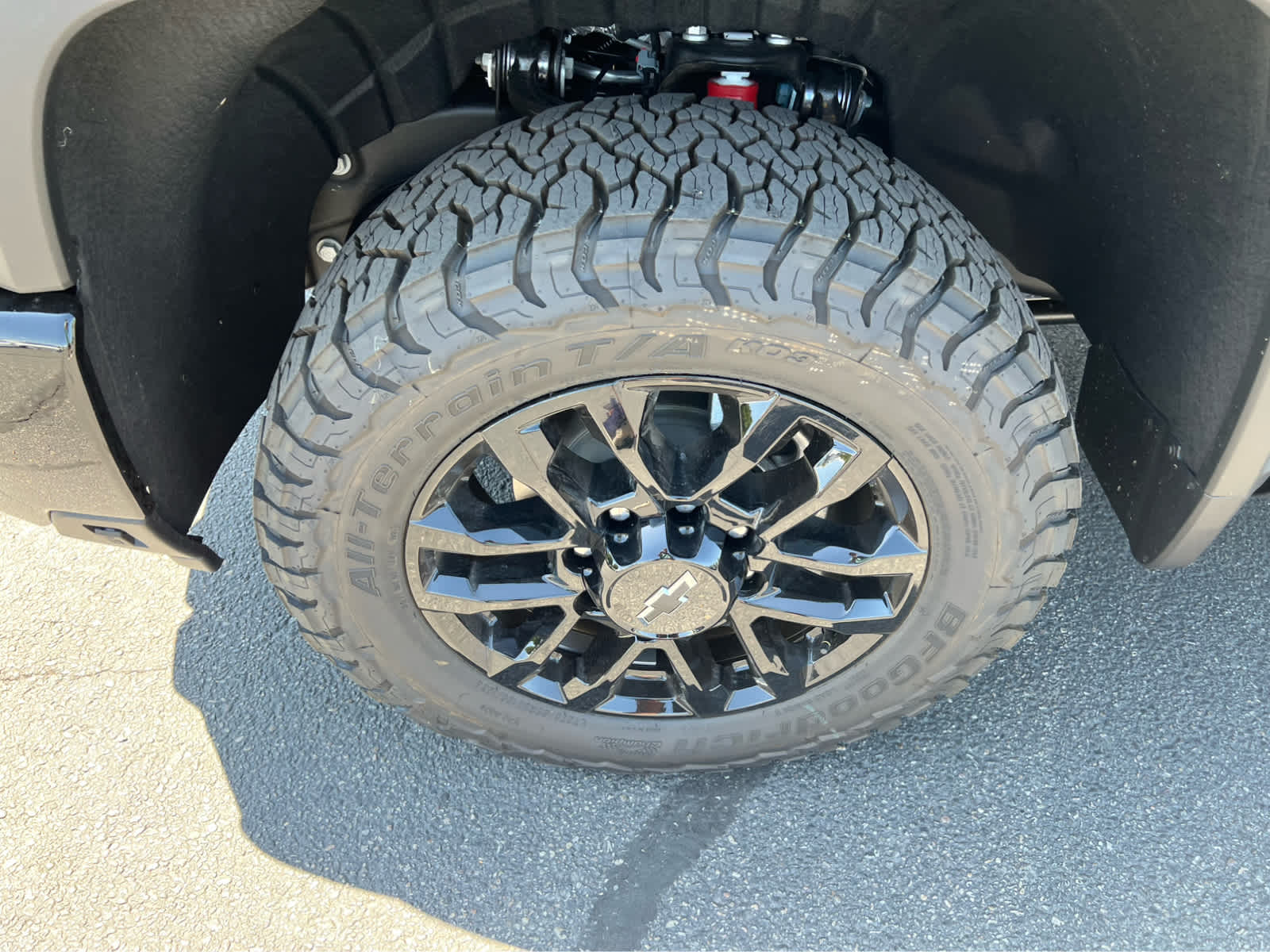 2025 Chevrolet Silverado 2500HD High Country photo 9