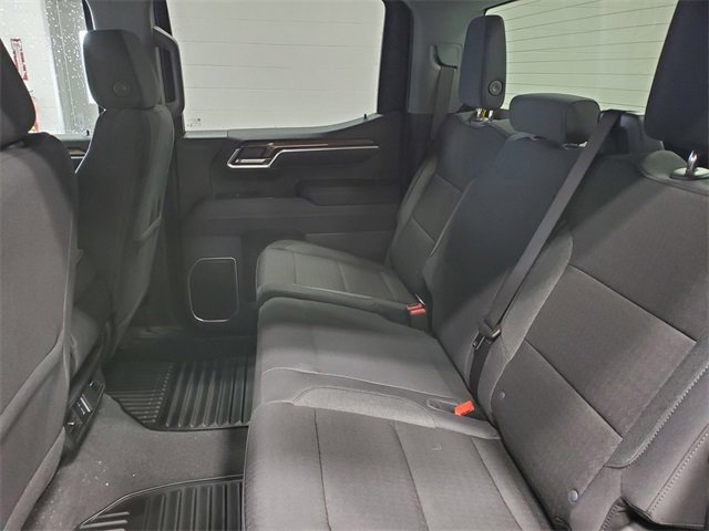 2025 Chevrolet Silverado 1500 LT photo 12