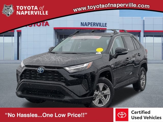 2024 Toyota RAV4 XLE's photo