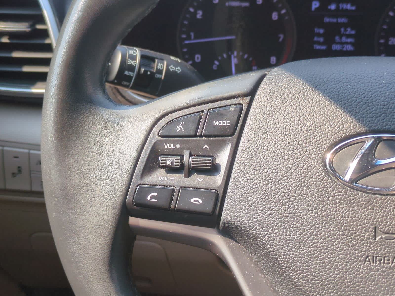 2019 Hyundai Tucson Limited photo 19