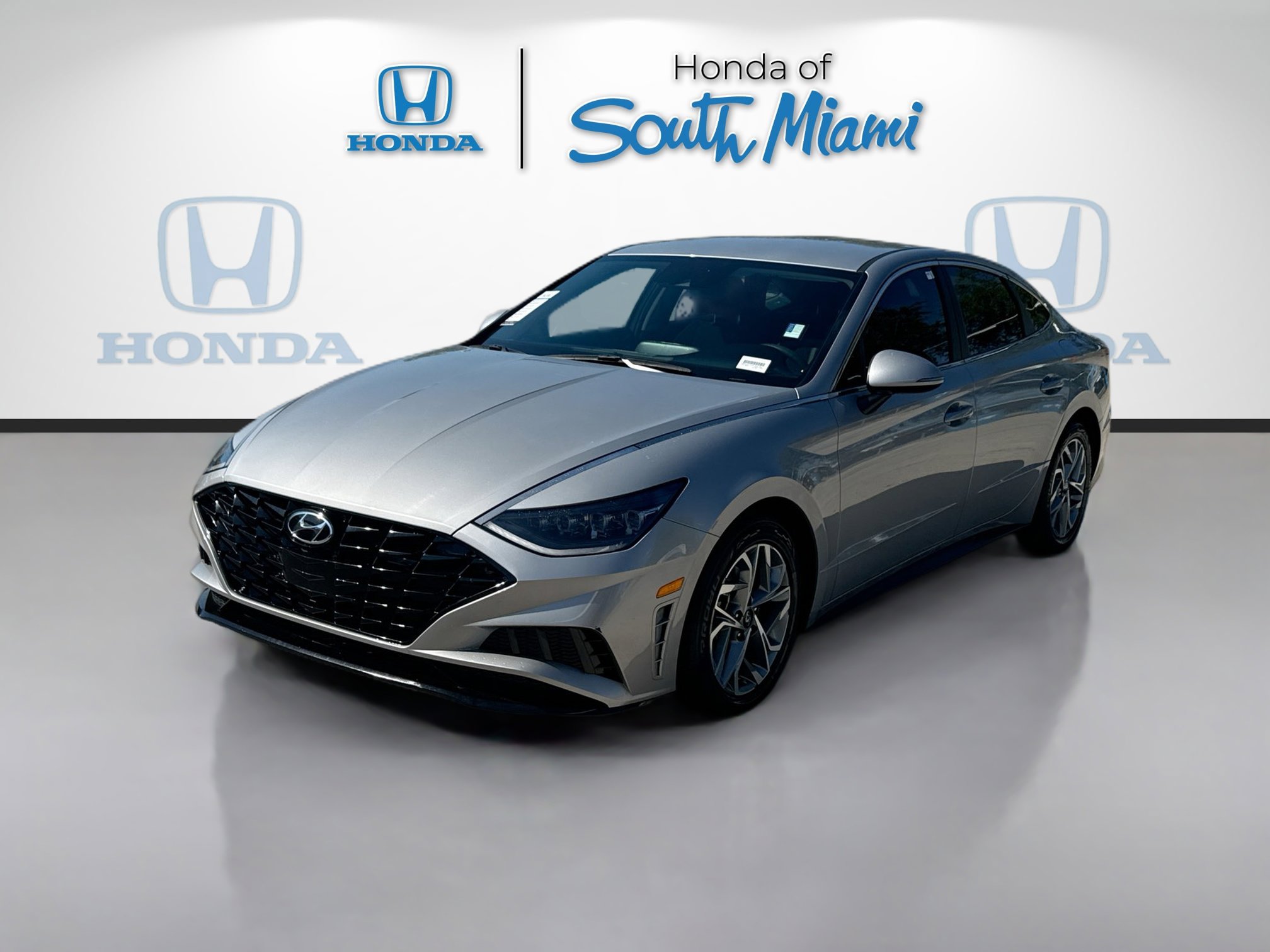 2023 Hyundai Sonata SEL photo 3