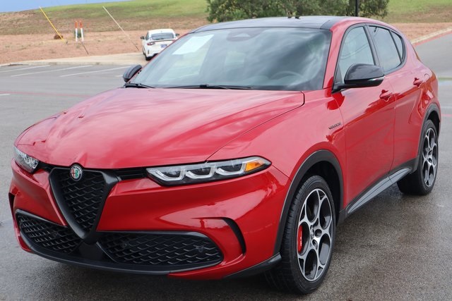 2024 Alfa Romeo Tonale Hybrid Veloce