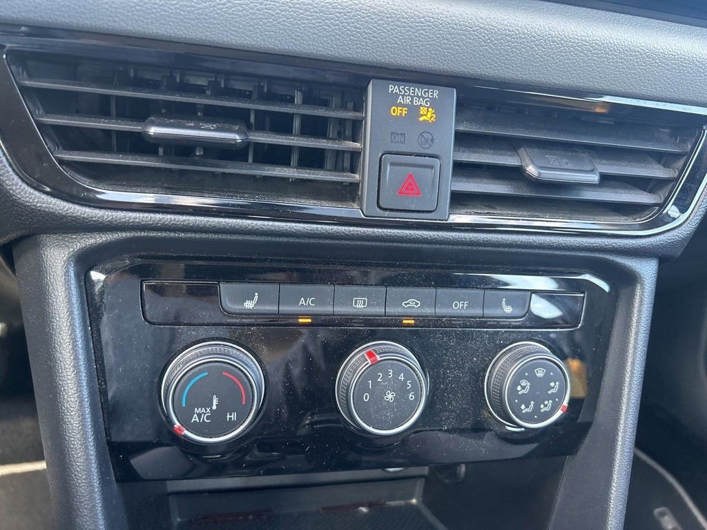 2023 Volkswagen Taos S photo 23