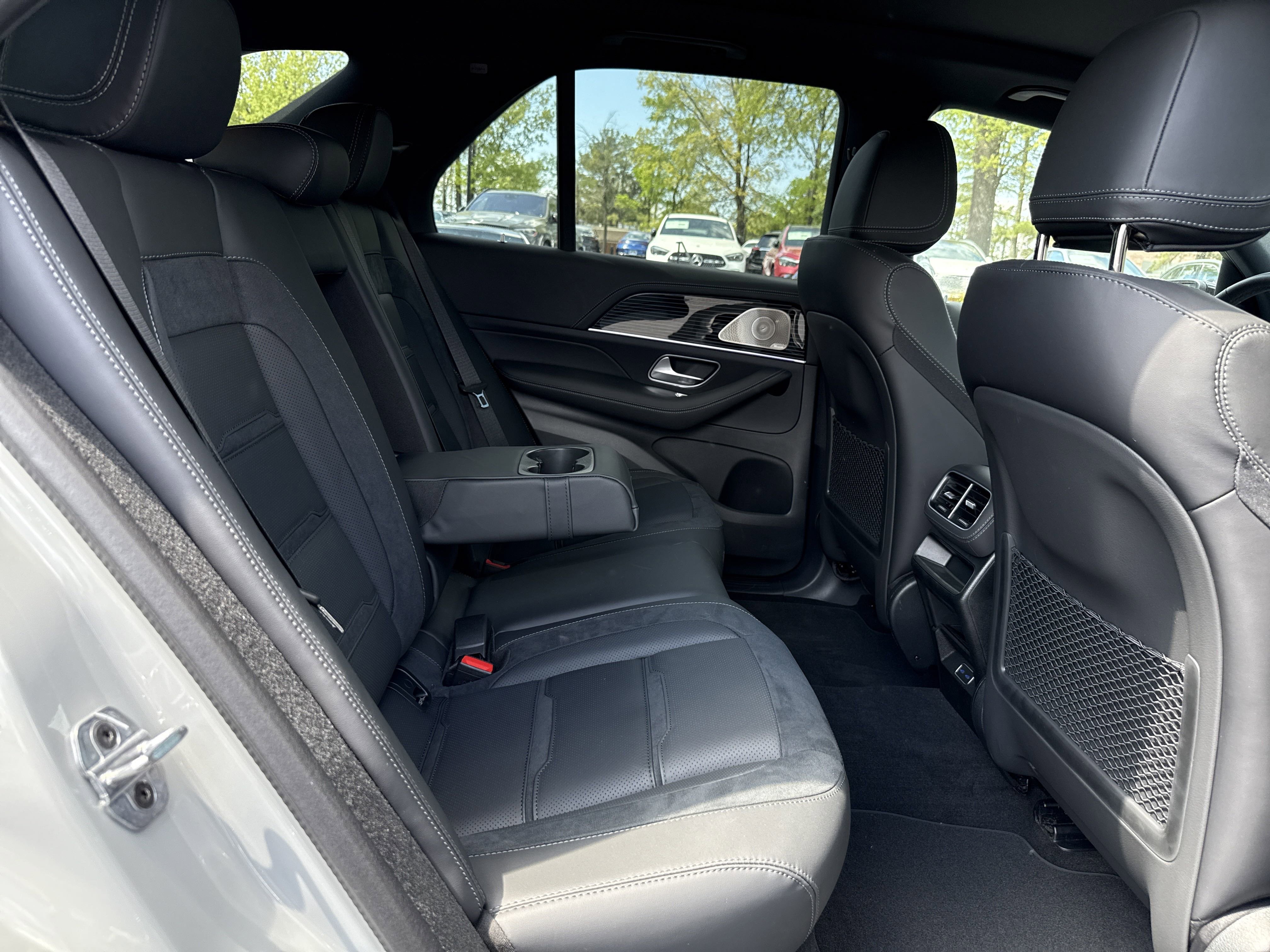 2025 Mercedes Benz GLE 53 AMG photo 17