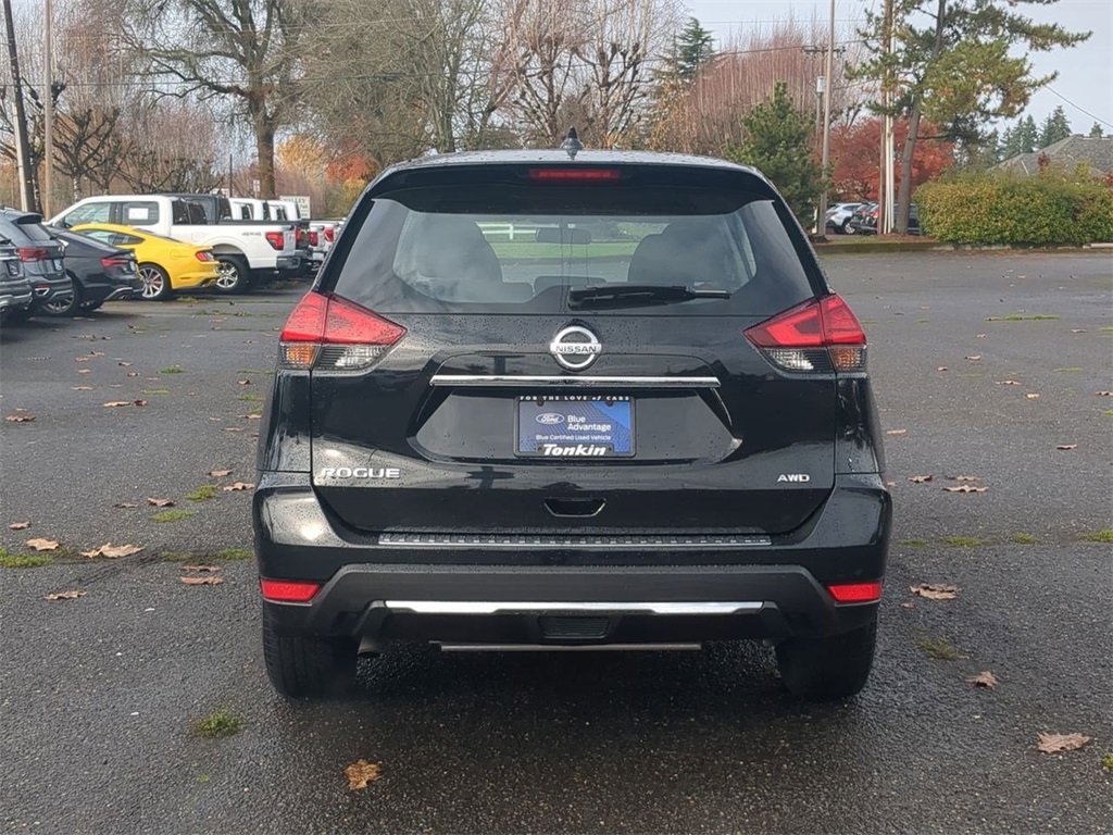 2017 Nissan Rogue S photo 4