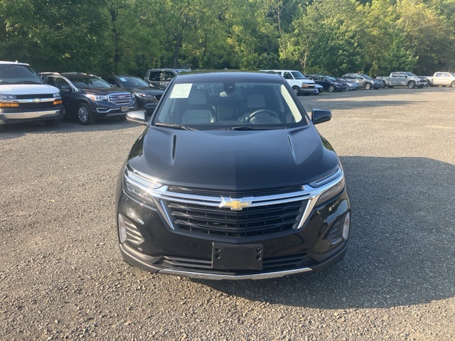 2023 Chevrolet Equinox LT photo 2