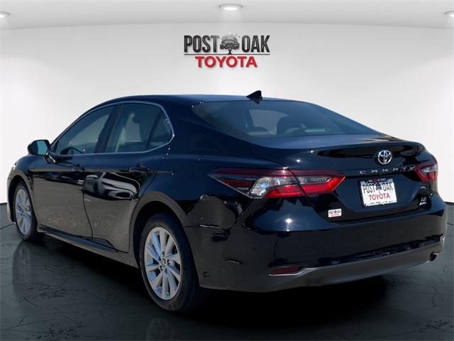 2024 Toyota Camry LE photo 6