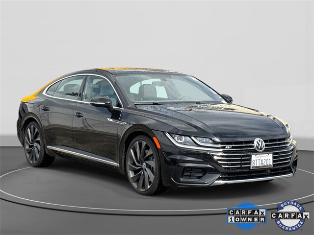 2020 Volkswagen Arteon SEL R-Line's photo