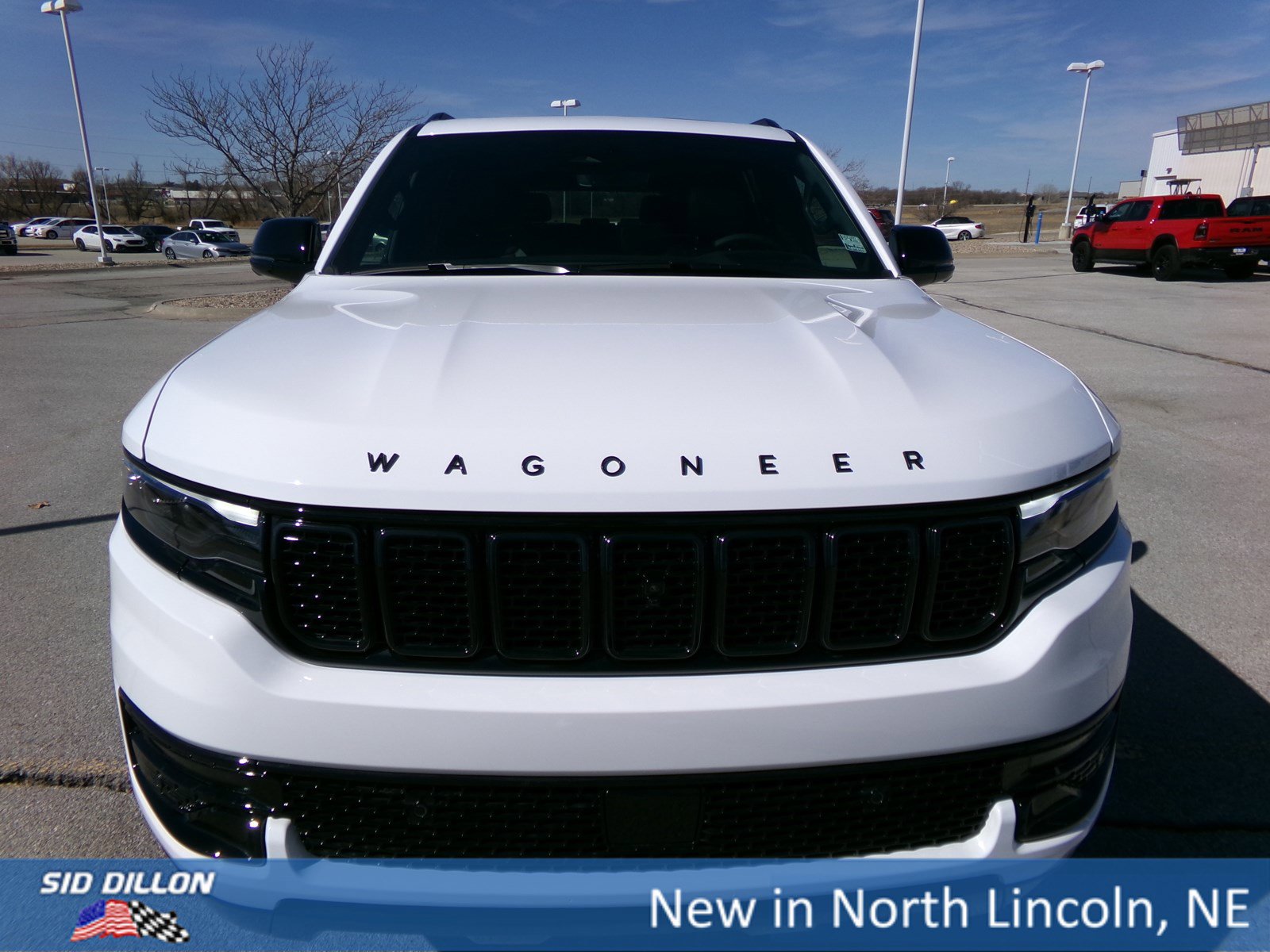 2025 Jeep Wagoneer L Series II Carbide photo 3