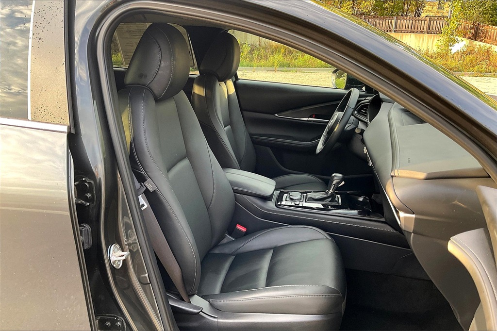 2025 Mazda CX-30 2.5 Select Sport photo 4