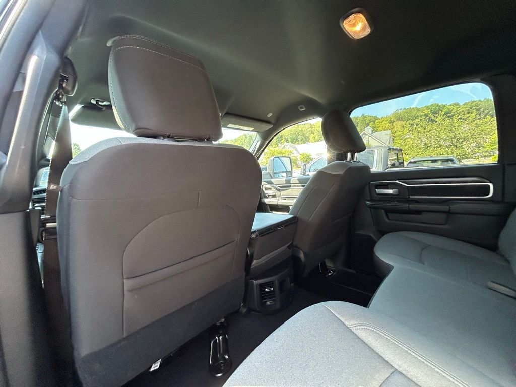 2024 Ram 2500 Big Horn photo 14