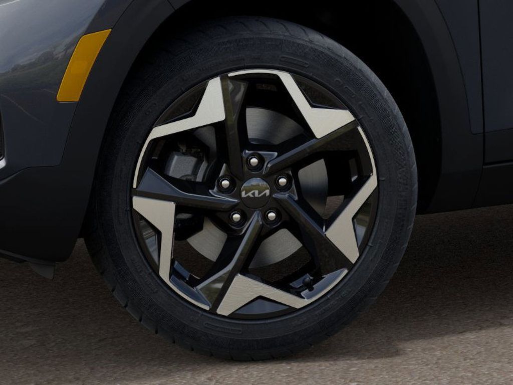 2025 Kia Seltos EX photo 3