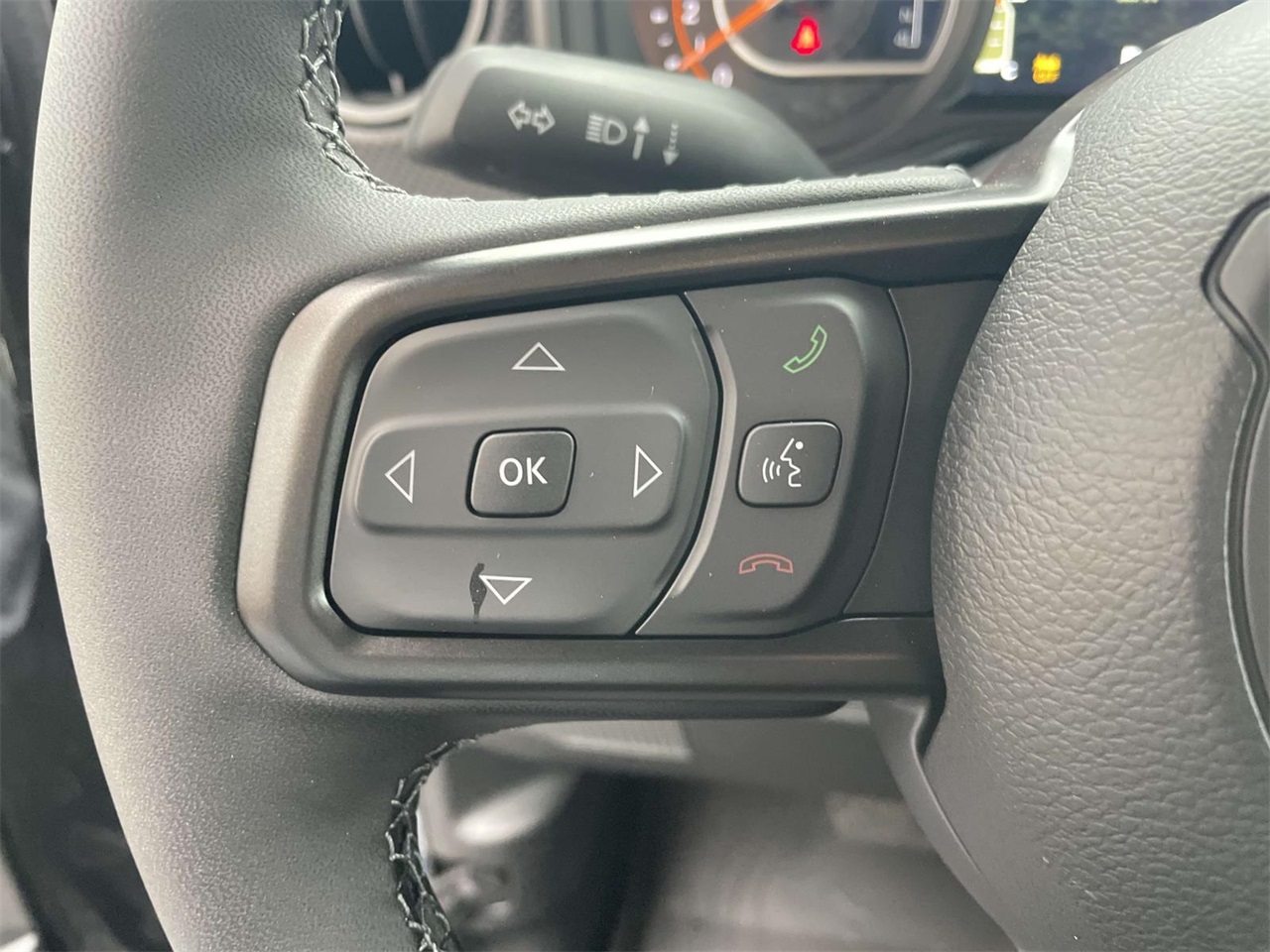 2025 Jeep Wrangler Rubicon X photo 29