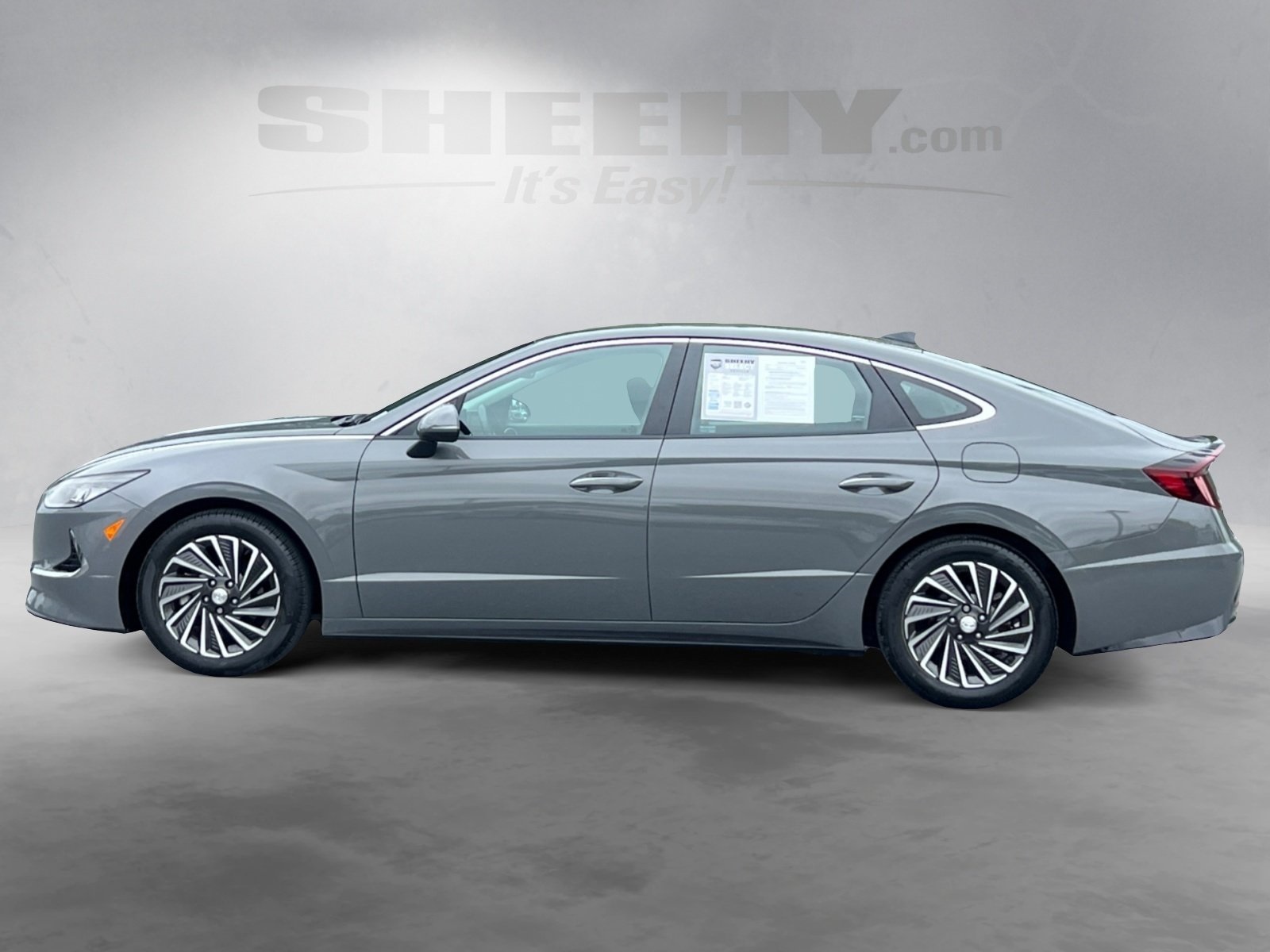 2022 Hyundai Sonata Hybrid SEL photo 3