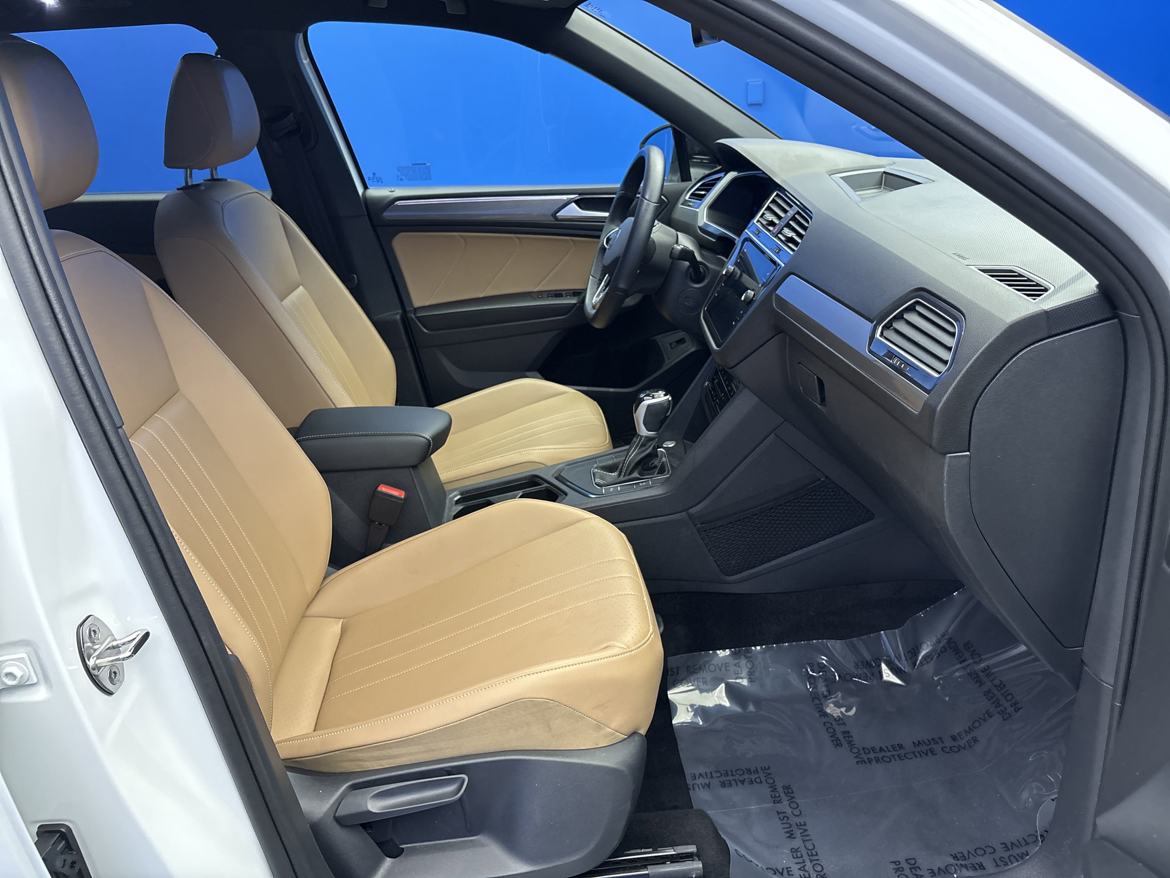 2024 Volkswagen Tiguan SE R-Line Black photo 19