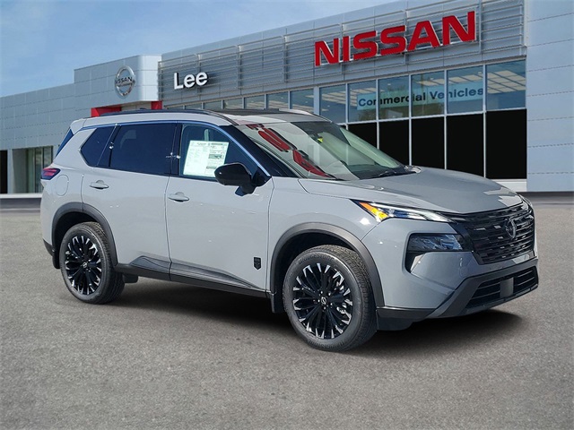 2026 Nissan Rogue SV's photo