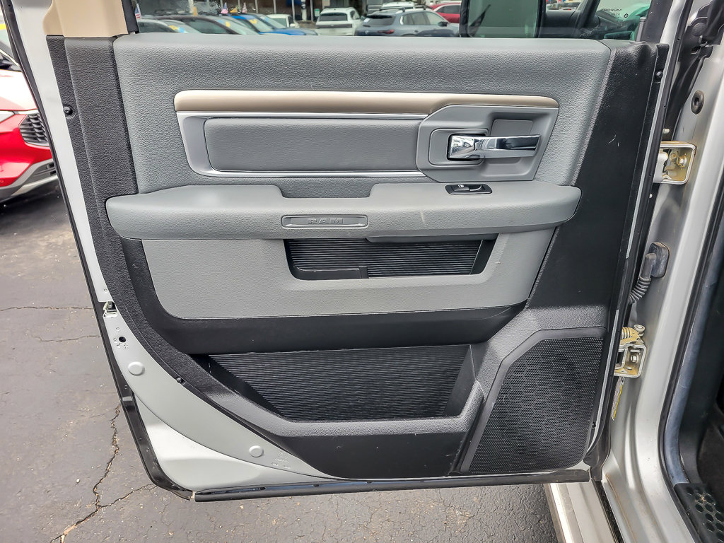 2017 RAM 1500 - Image 19