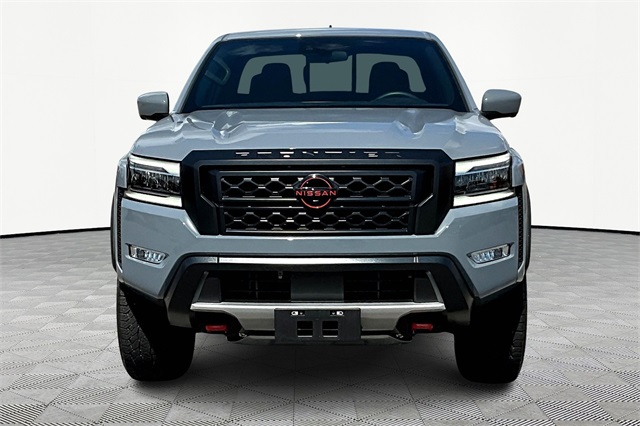 2024 Nissan Frontier PRO-4X photo 2