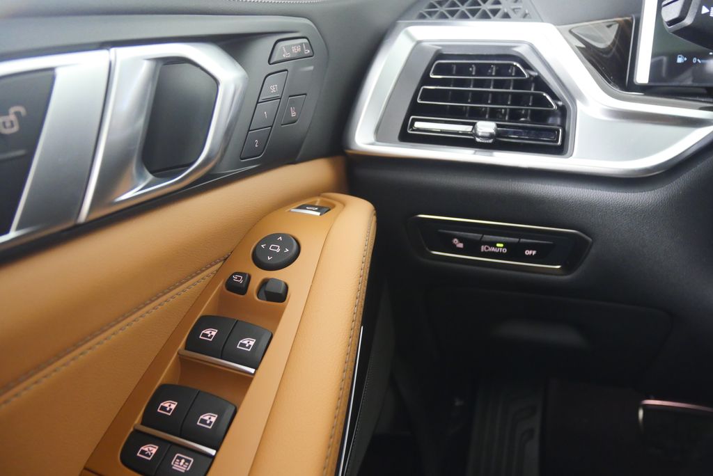 2026 Bmw X7 xDrive40i photo 19