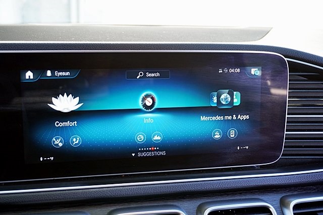 Used 2020 Black Mercedes-Benz GLE 350 image 27