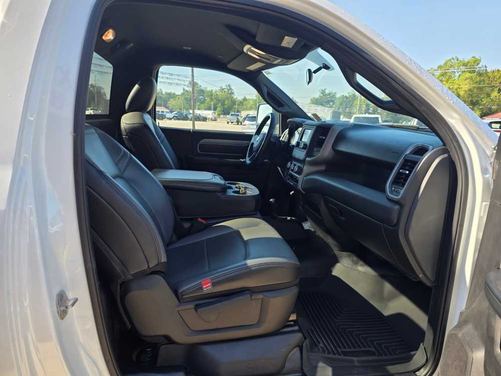 2024 Ram 3500 Tradesman photo 11