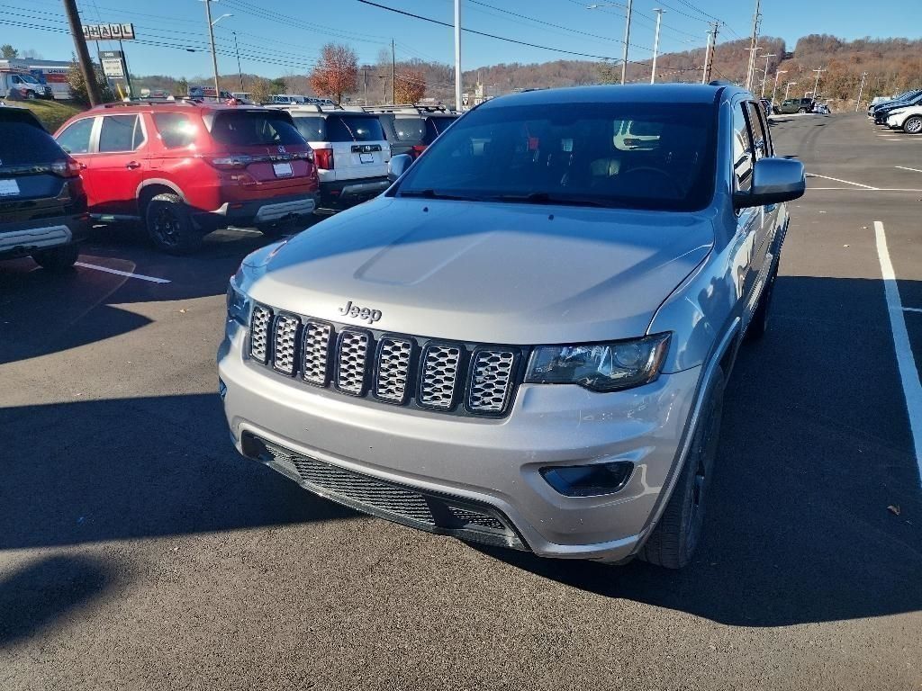 2018 Jeep Grand Cherokee Altitude