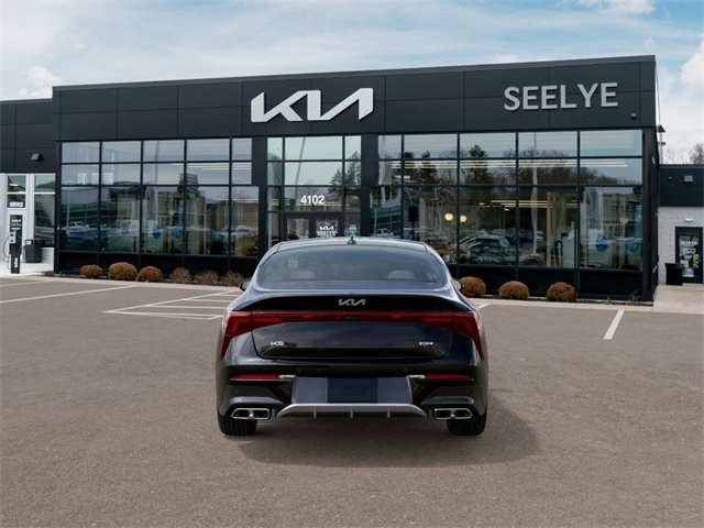 2026 Kia K5 GT photo 2
