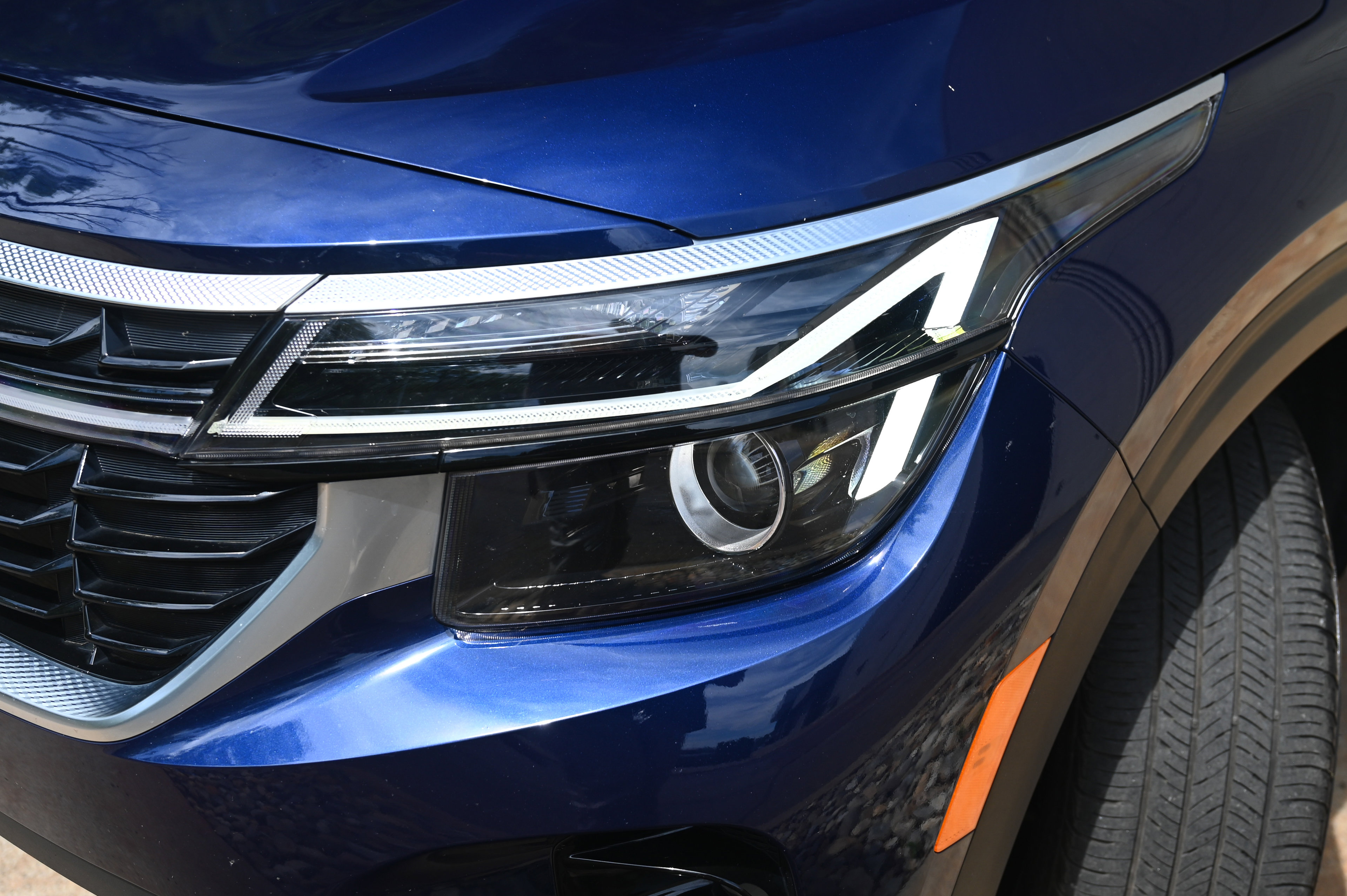 2024 Kia Seltos EX photo 5