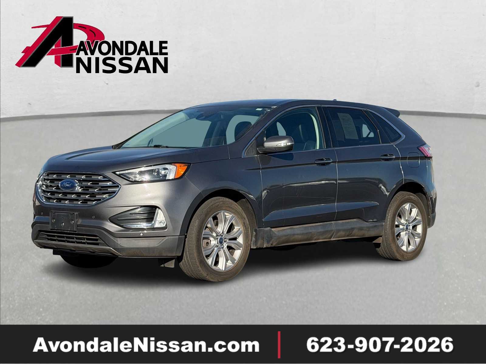 2022 Ford Edge Titanium's photo