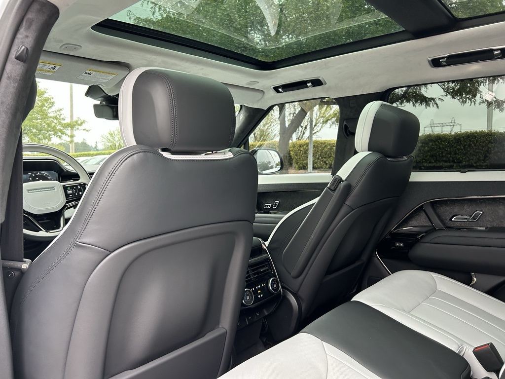 2025 Land Rover Range Rover Sport Autobiography photo 19