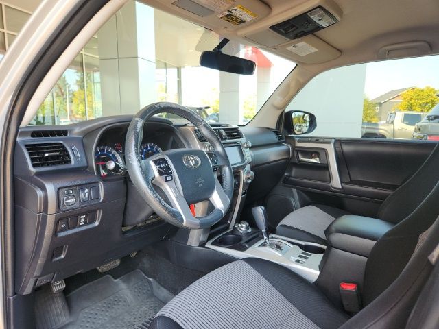 2017 Toyota 4Runner Limited SR5 Premium TRD Pro photo 10