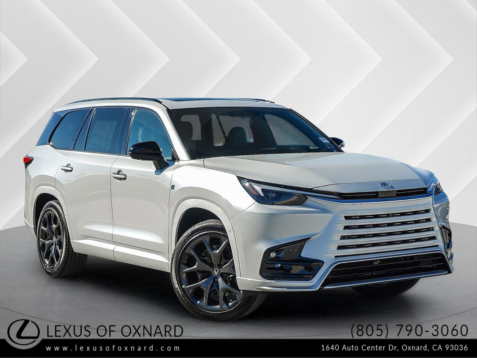 2026 Lexus TX Hybrid's photo