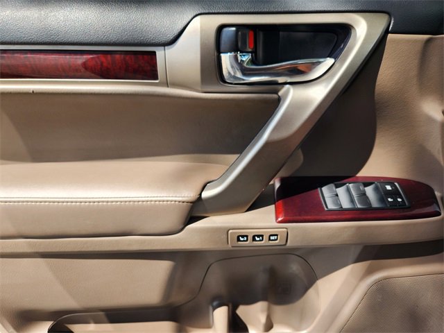 2019 Lexus GX 460 photo 19